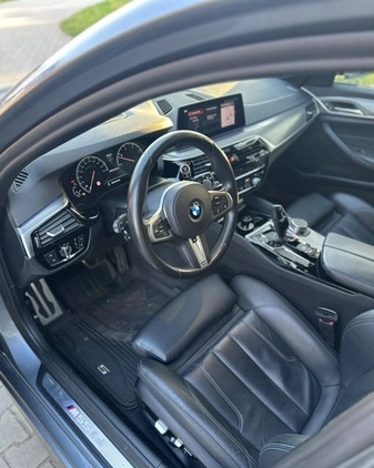 BMW Seria 5 cena 170900 przebieg: 167254, rok produkcji 2019 z Warszawa małe 742